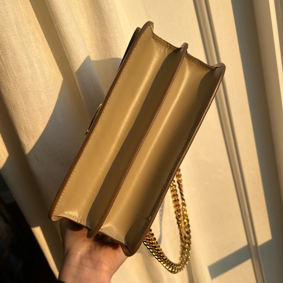 Burberry TB bag in calfskin - Picture 5 of 10